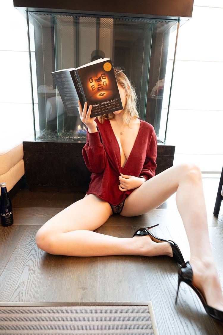 Adelyn Moore - Photo 6